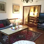 Pfaff 3*